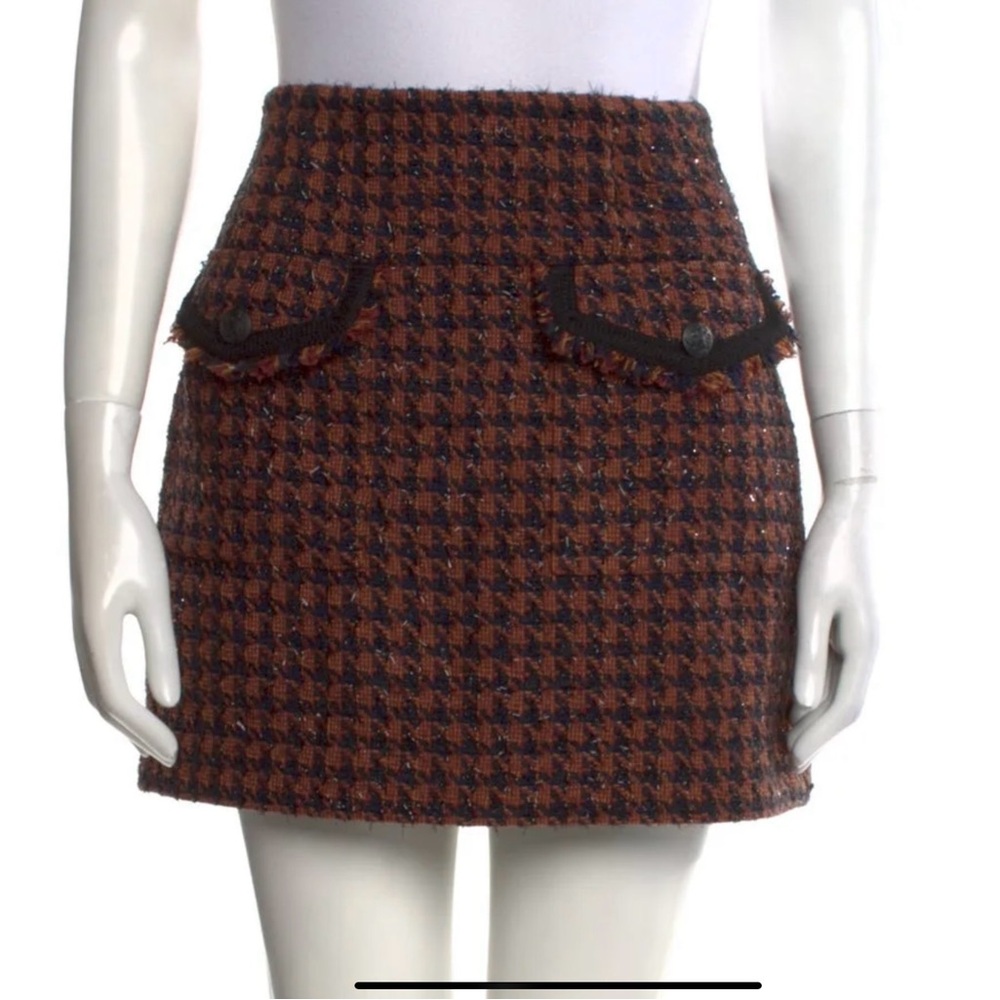 Veronica Beard Chic Houndstooth Mini Skirt